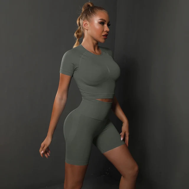 Peach buttocks solid color high elasticity yoga short sleeved shorts set fitness two-piece set