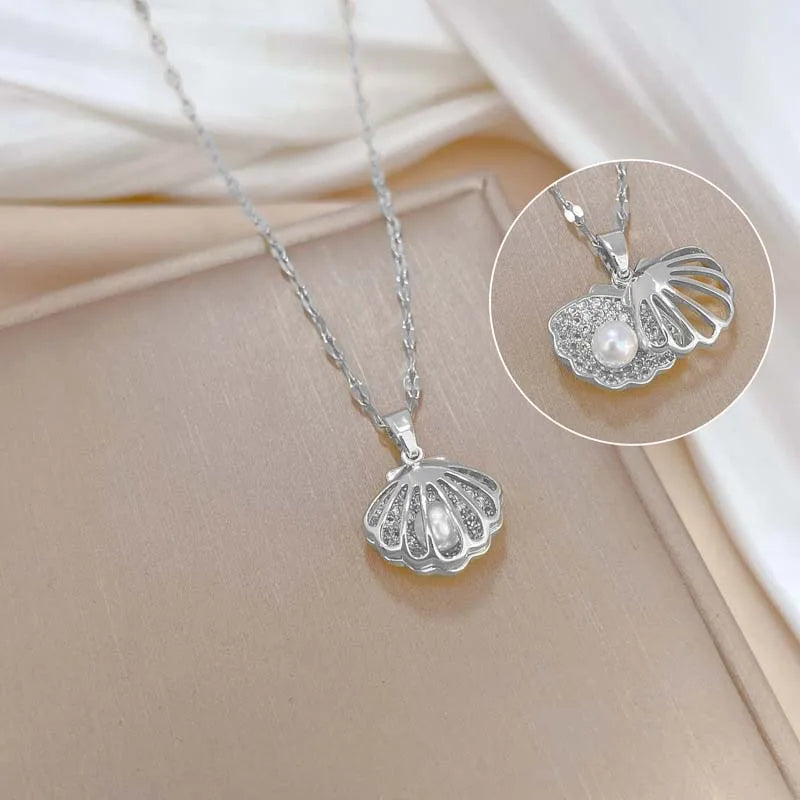 🌸 GlowCharm PearlShell – Openable Shell Pendant Necklace with Pearl