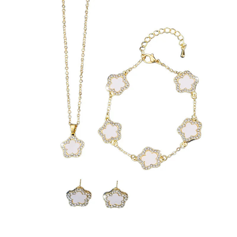 🌸 GlowLuxe FloraElegance Set – 3-Piece Stainless Steel Five-Leaf Flower Necklace, Earrings & Bracelet