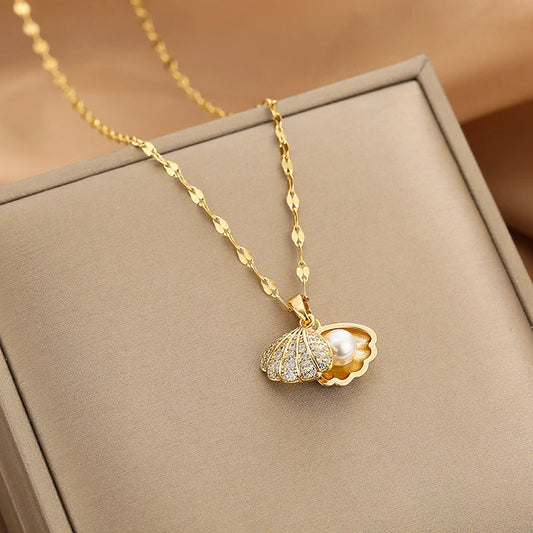 🌸 GlowCharm PearlShell – Openable Shell Pendant Necklace with Pearl