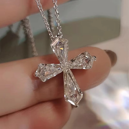✨ GlowCharm EleganceCross – Huitan Crystal-Encrusted Necklace for Women