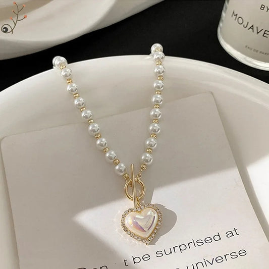 🤍 GlowLuxe PearlGrace Collar – Vintage-Inspired Imitation Pearl Clavicle Necklace