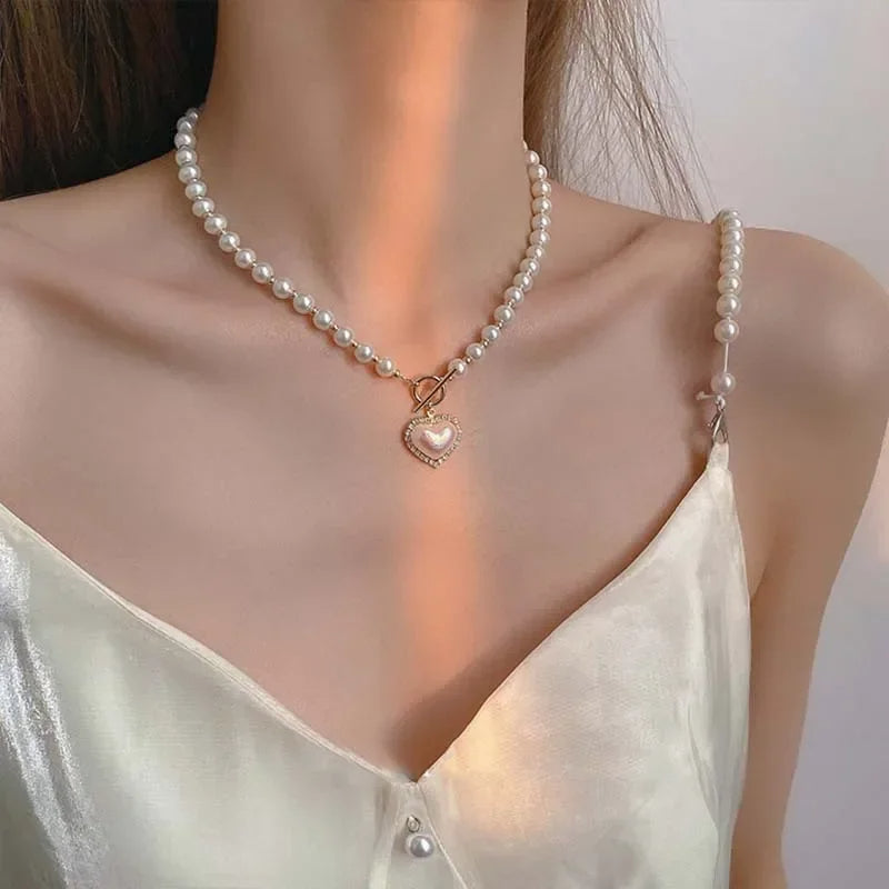 🤍 GlowLuxe PearlGrace Collar – Vintage-Inspired Imitation Pearl Clavicle Necklace