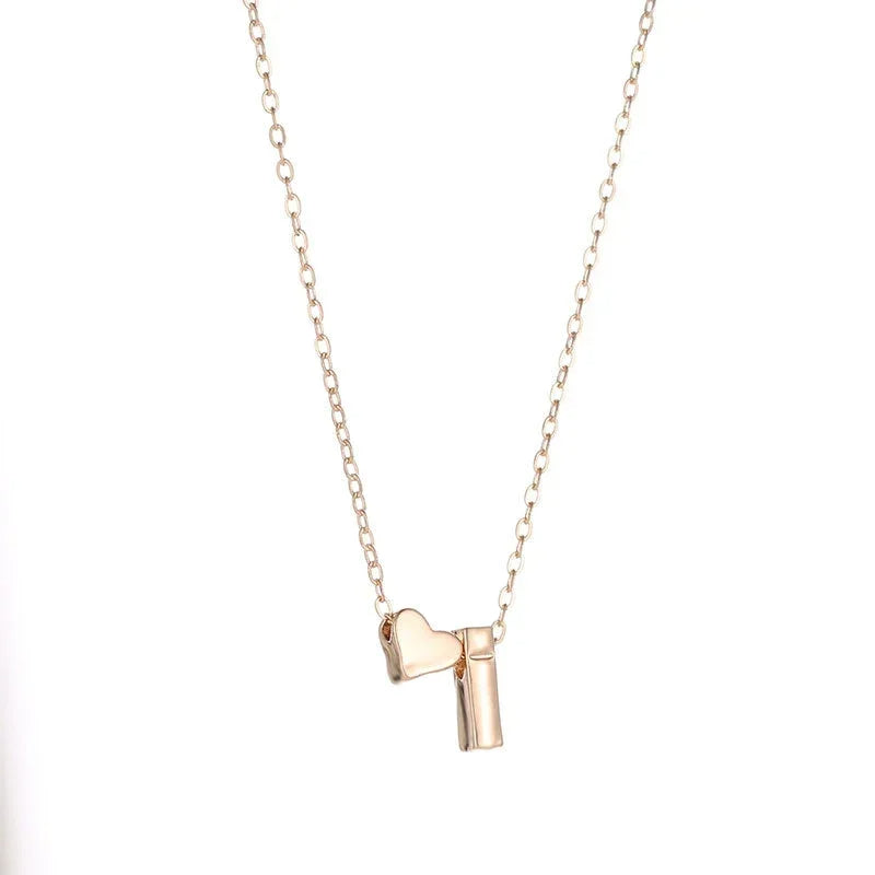 💛 GlowLuxe HeartMark Necklace – Gold Heart Pendant with Custom Initial