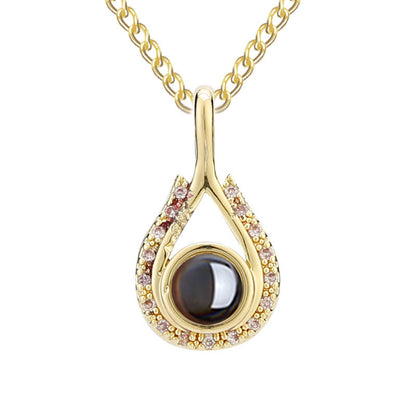 Waterdrop shaped fashion projection necklace with 100 languages. I love you. Color photos, customized lover accessories