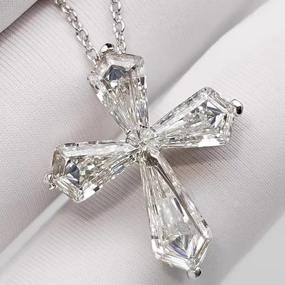 ✨ GlowCharm EleganceCross – Huitan Crystal-Encrusted Necklace for Women