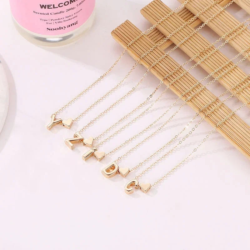 💛 GlowLuxe HeartMark Necklace – Gold Heart Pendant with Custom Initial