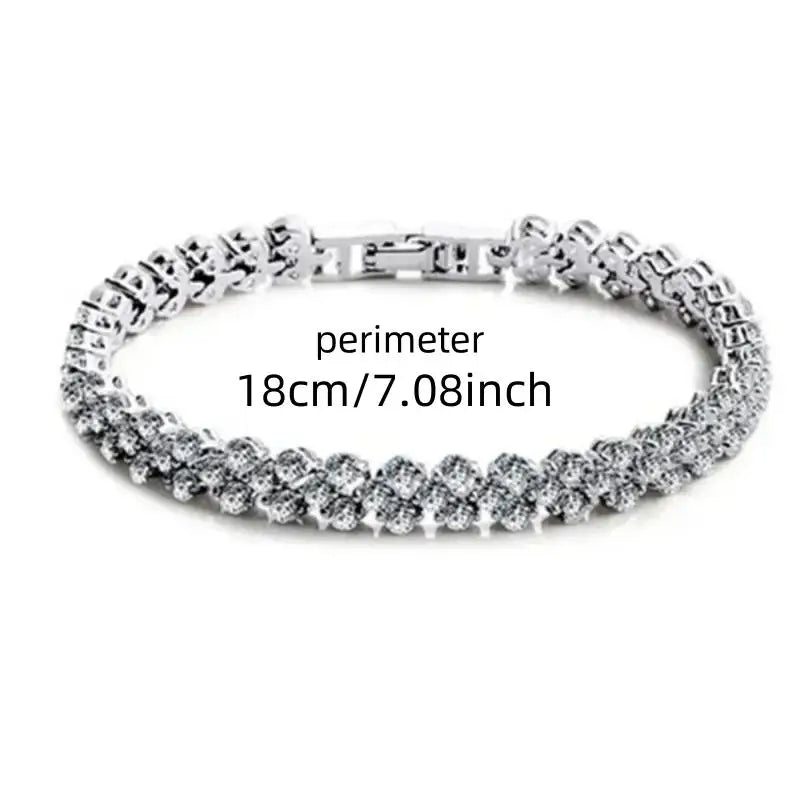 💎 GlowCharm LuxeLink – Roman Crystal Geometric Chain Bracelet