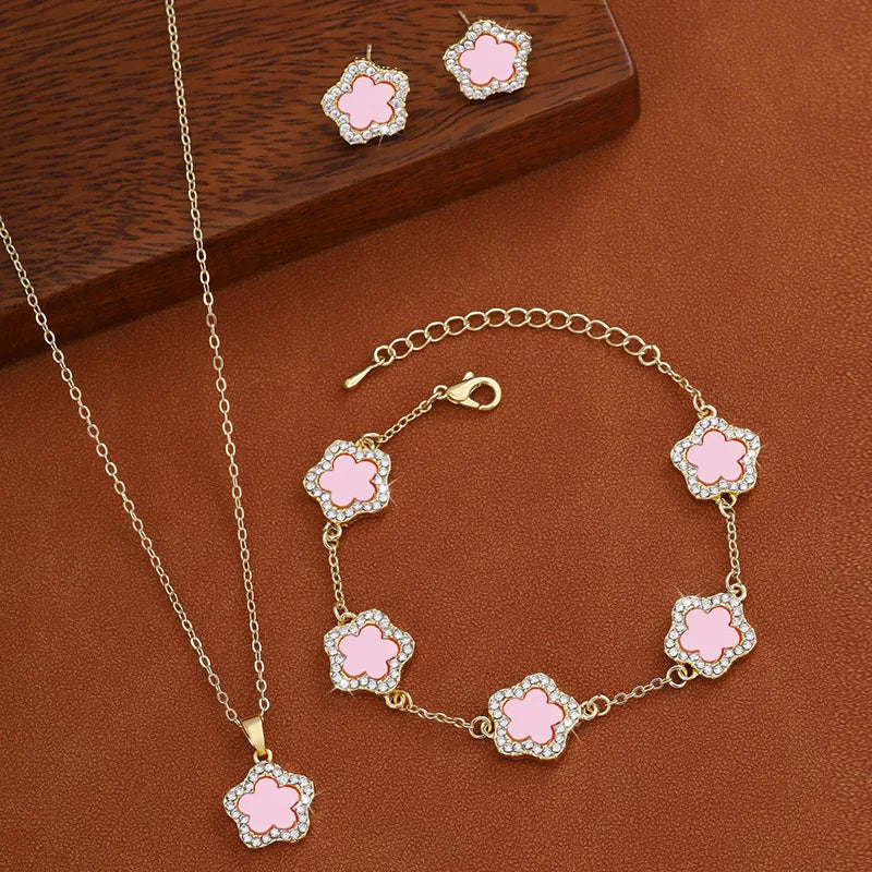 🌸 GlowLuxe FloraElegance Set – 3-Piece Stainless Steel Five-Leaf Flower Necklace, Earrings & Bracelet