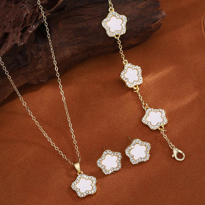 🌸 GlowLuxe FloraElegance Set – 3-Piece Stainless Steel Five-Leaf Flower Necklace, Earrings & Bracelet