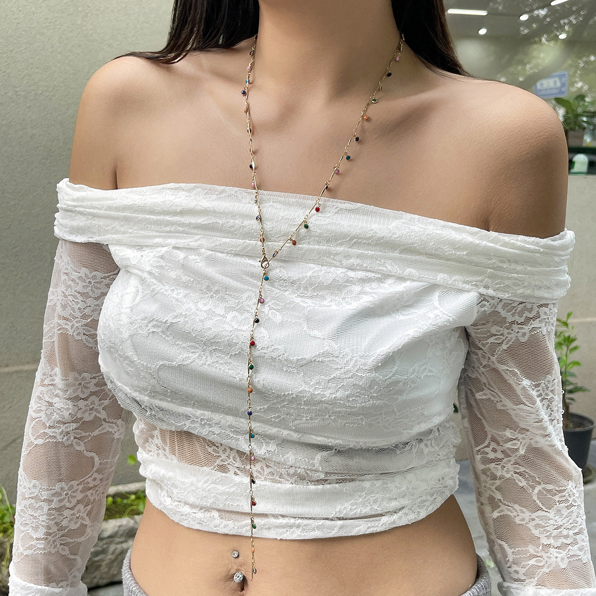 Fashionable tassel Y-shaped chain necklace for women, simple and multi-layered oil dripping bead collarbone chain