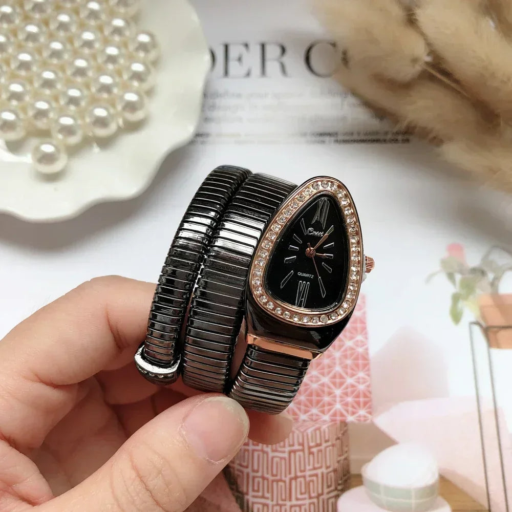 ⌚ GlowTime Serpentina – Gold Serpentine Quartz Bracelet Watch