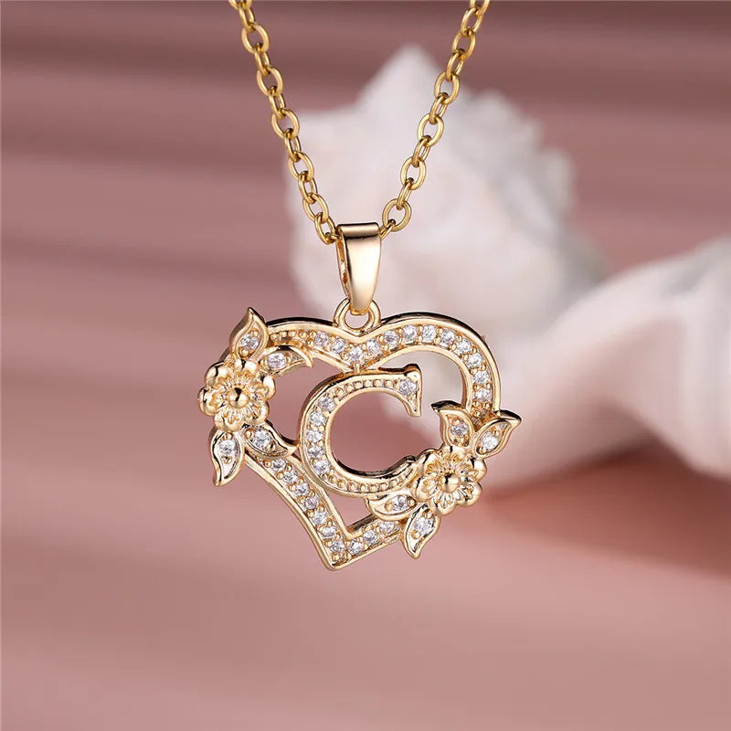 💛 GlowLuxe HeartBloom Initial Necklace – Custom Letter Gold Heart Pendant with Floral Design
