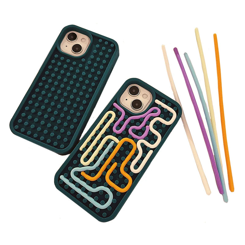 📱 GlowPlay FocusCase – Stress-Relieving Silicone Maze Phone Case for iPhone