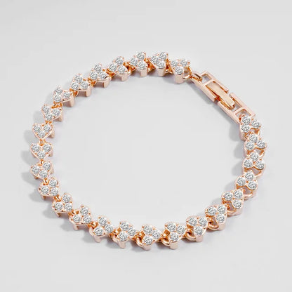 💎 GlowCharm LuxeLink – Roman Crystal Geometric Chain Bracelet