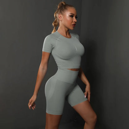 Peach buttocks solid color high elasticity yoga short sleeved shorts set fitness two-piece set