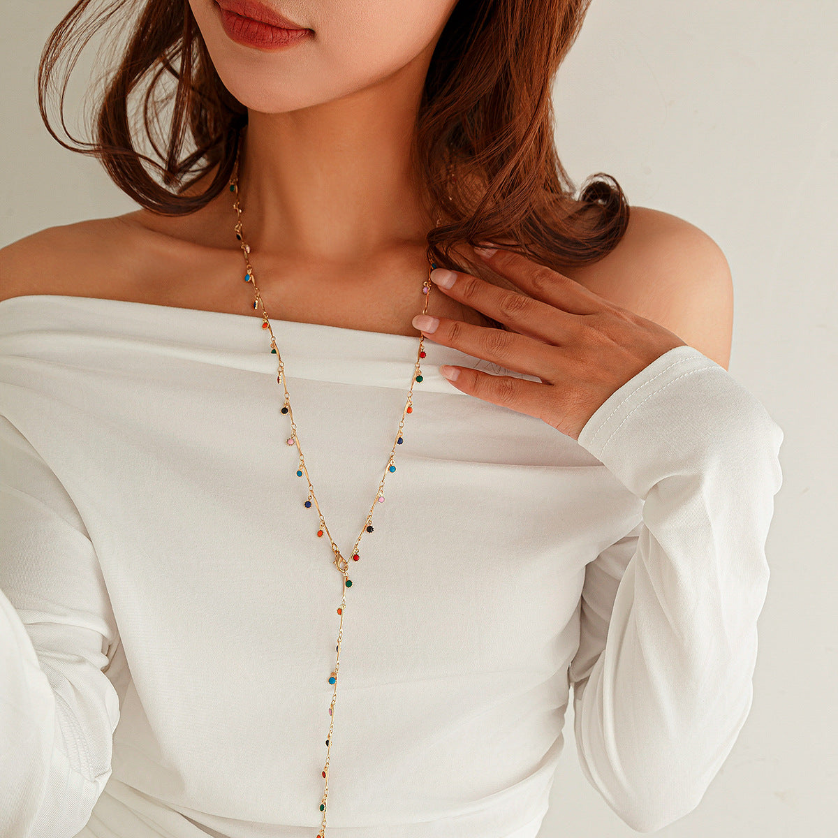 Fashionable tassel Y-shaped chain necklace for women, simple and multi-layered oil dripping bead collarbone chain